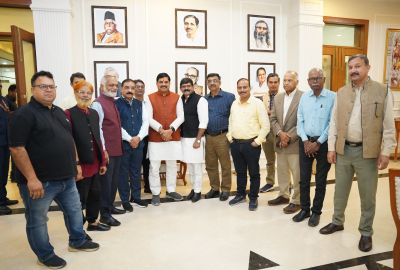 मुख्यमंत्री Dr Mohan Yadav से सौजन्य मुलाकात - सेंट्रल इंडिया प्रेस क्लब ने दिया आमंत्रण।